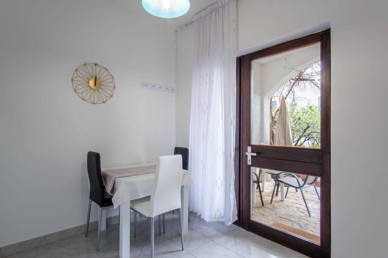 Apartament Ostaric Mandre Zewnętrze zdjęcie