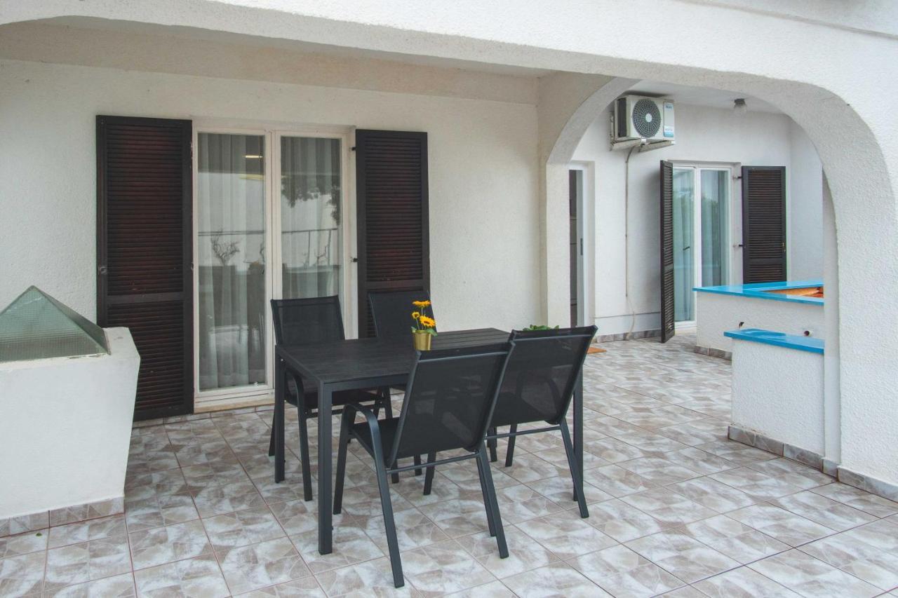 Apartament Ostaric Mandre Zewnętrze zdjęcie
